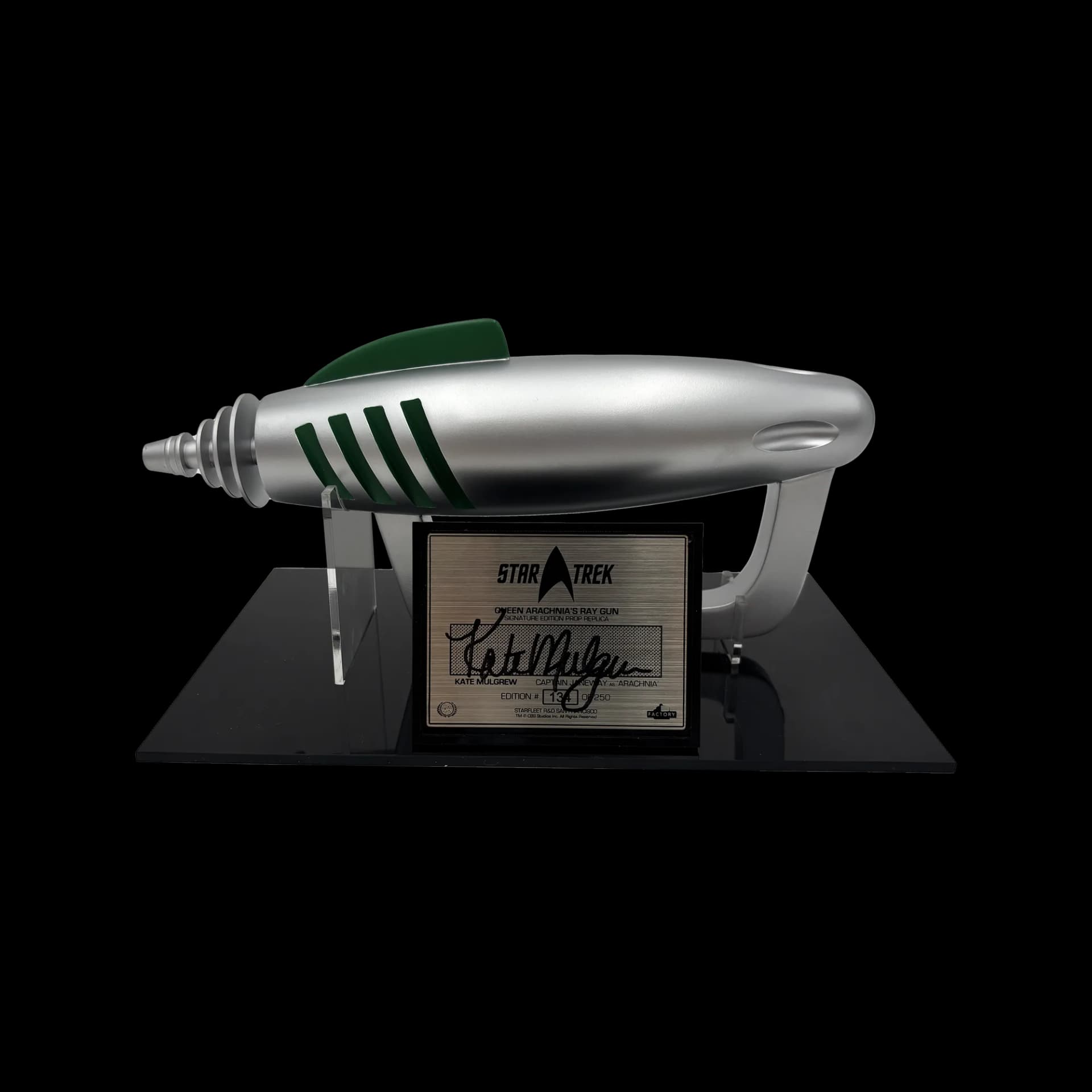 Star Trek | Queen Arachnia Ray Gun - Kate Mulgrew Signature Edition Prop Replica image 2