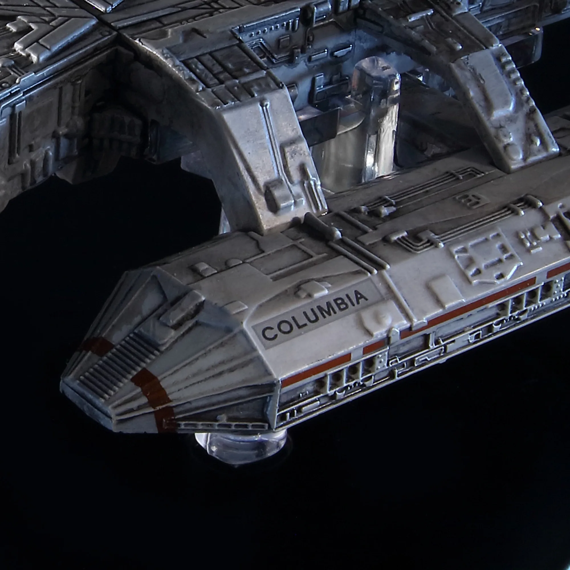 Battlestar Columbia - Classic image 2